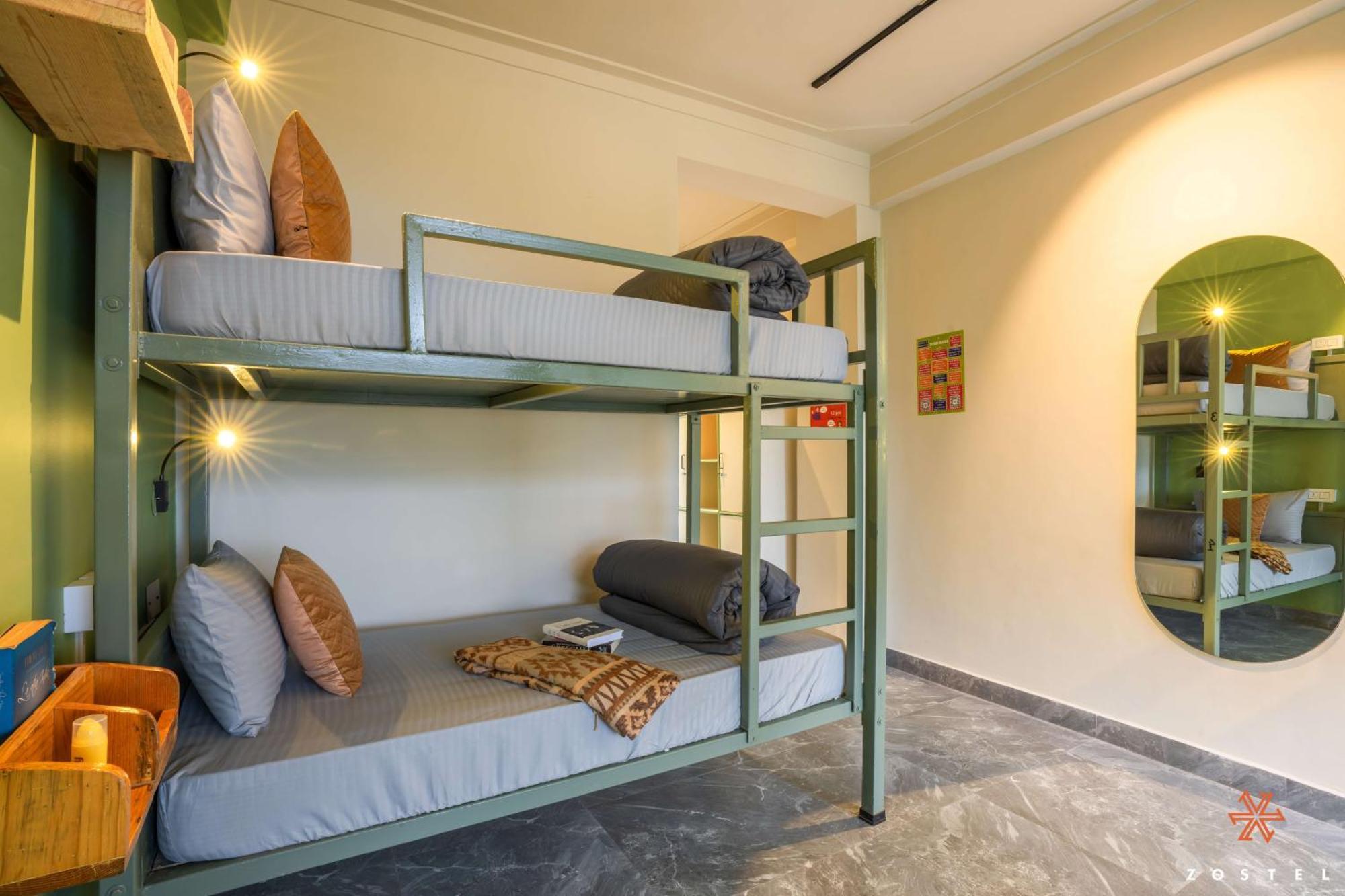 Zostel Dharamkot Hostel McLeod Gandzs Kültér fotó