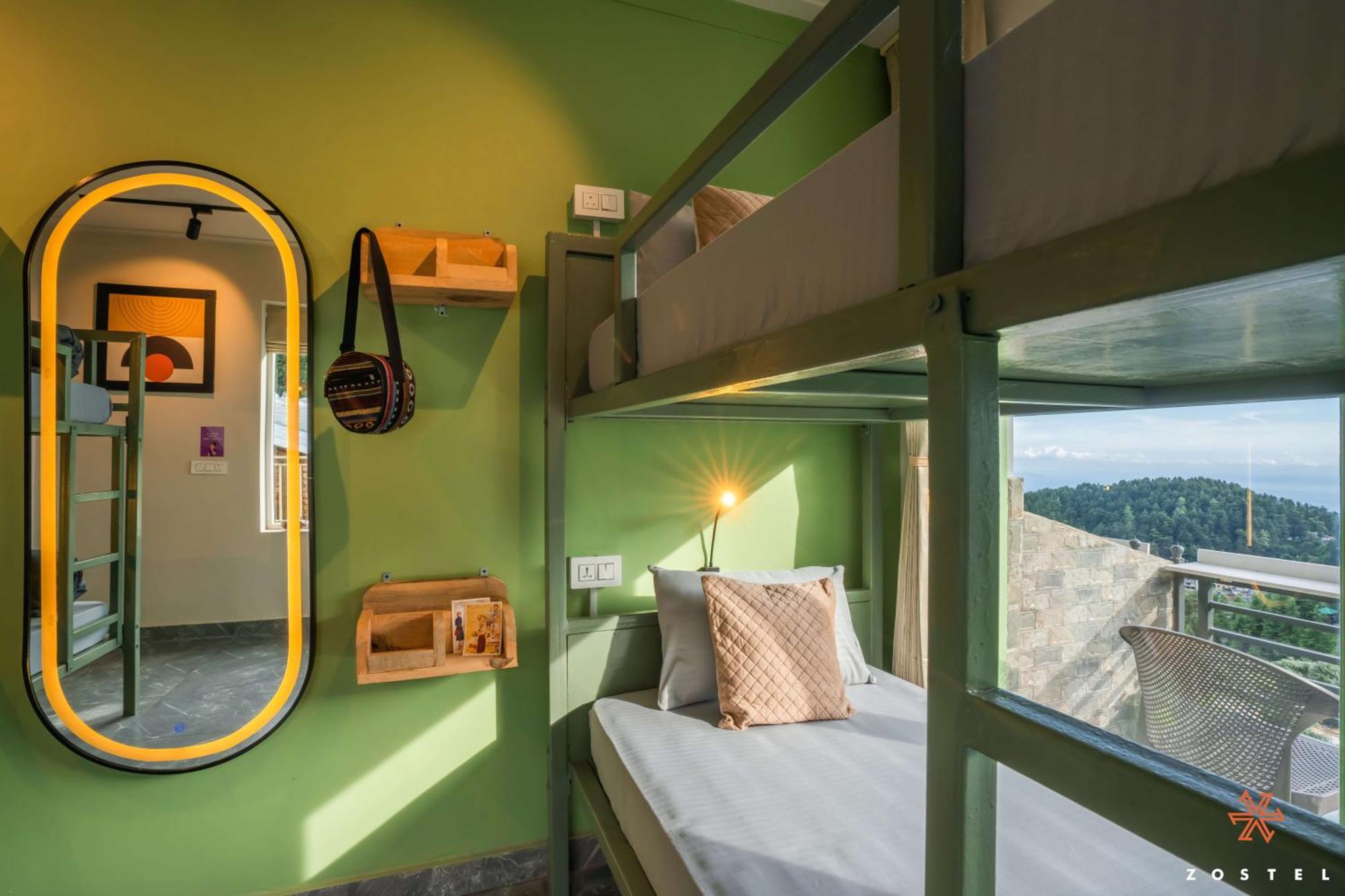 Zostel Dharamkot Hostel McLeod Gandzs Kültér fotó