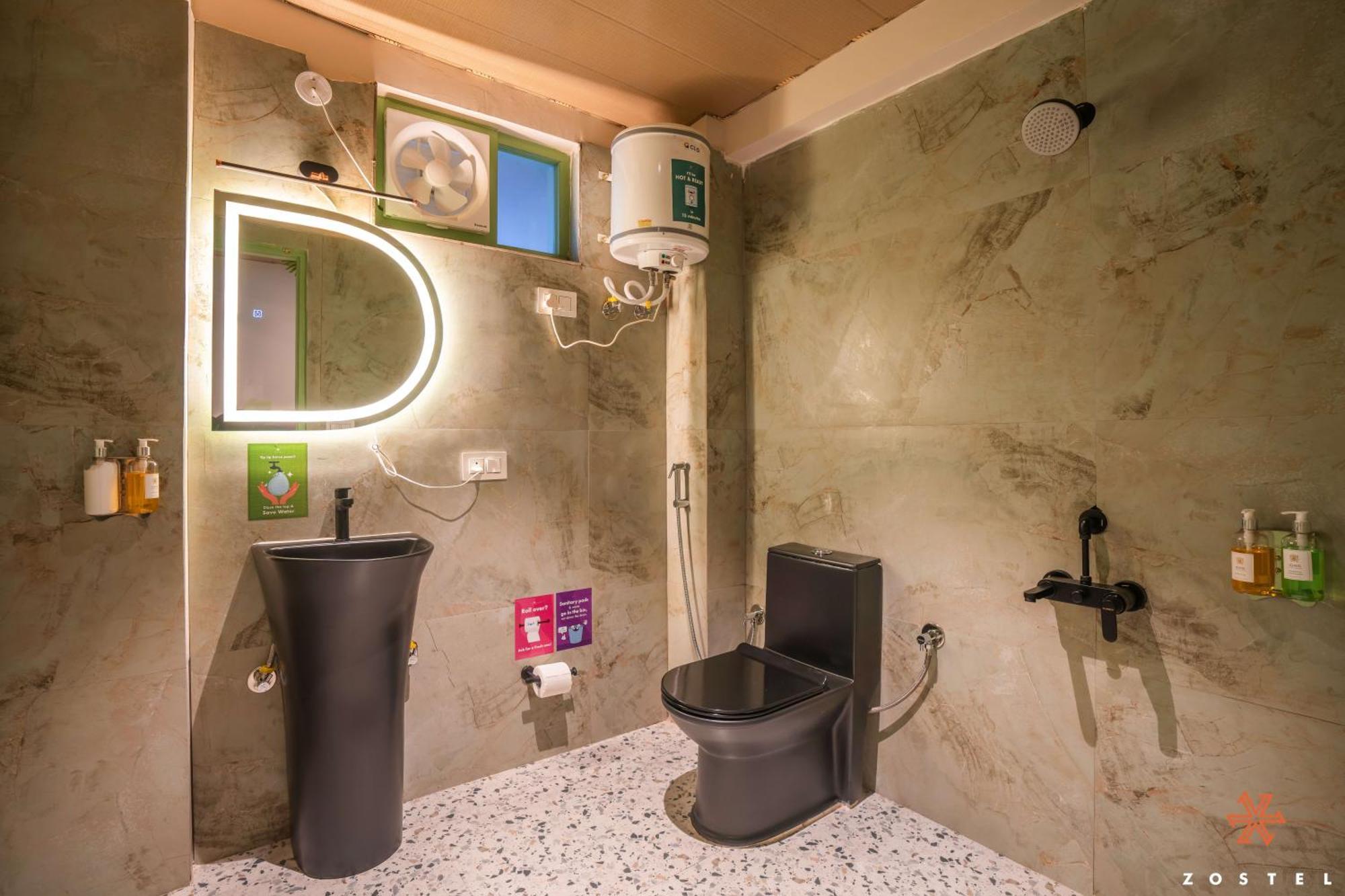 Zostel Dharamkot Hostel McLeod Gandzs Szoba fotó