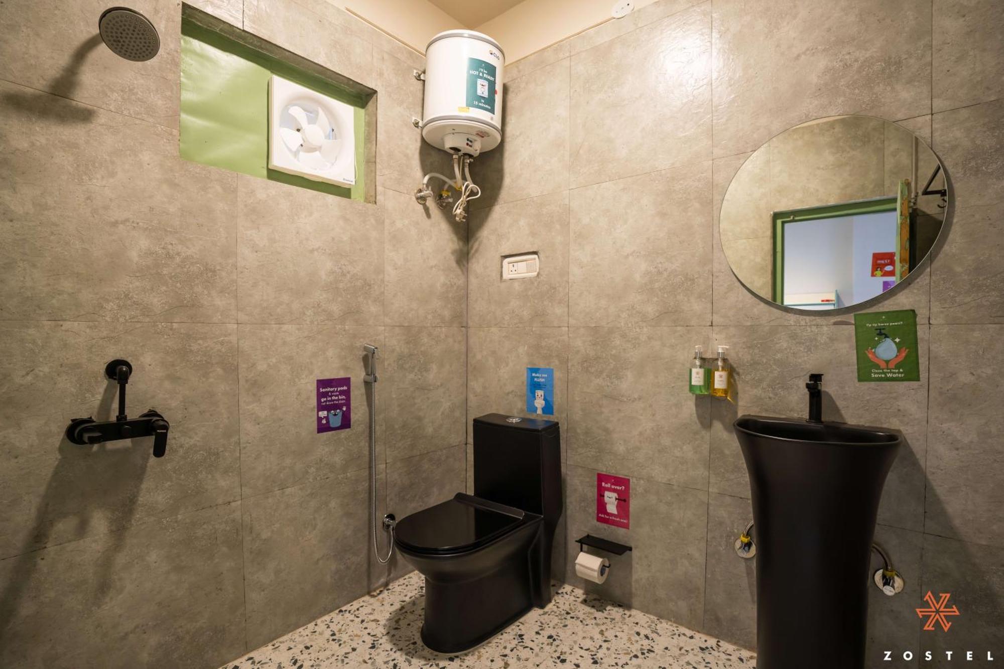 Zostel Dharamkot Hostel McLeod Gandzs Szoba fotó