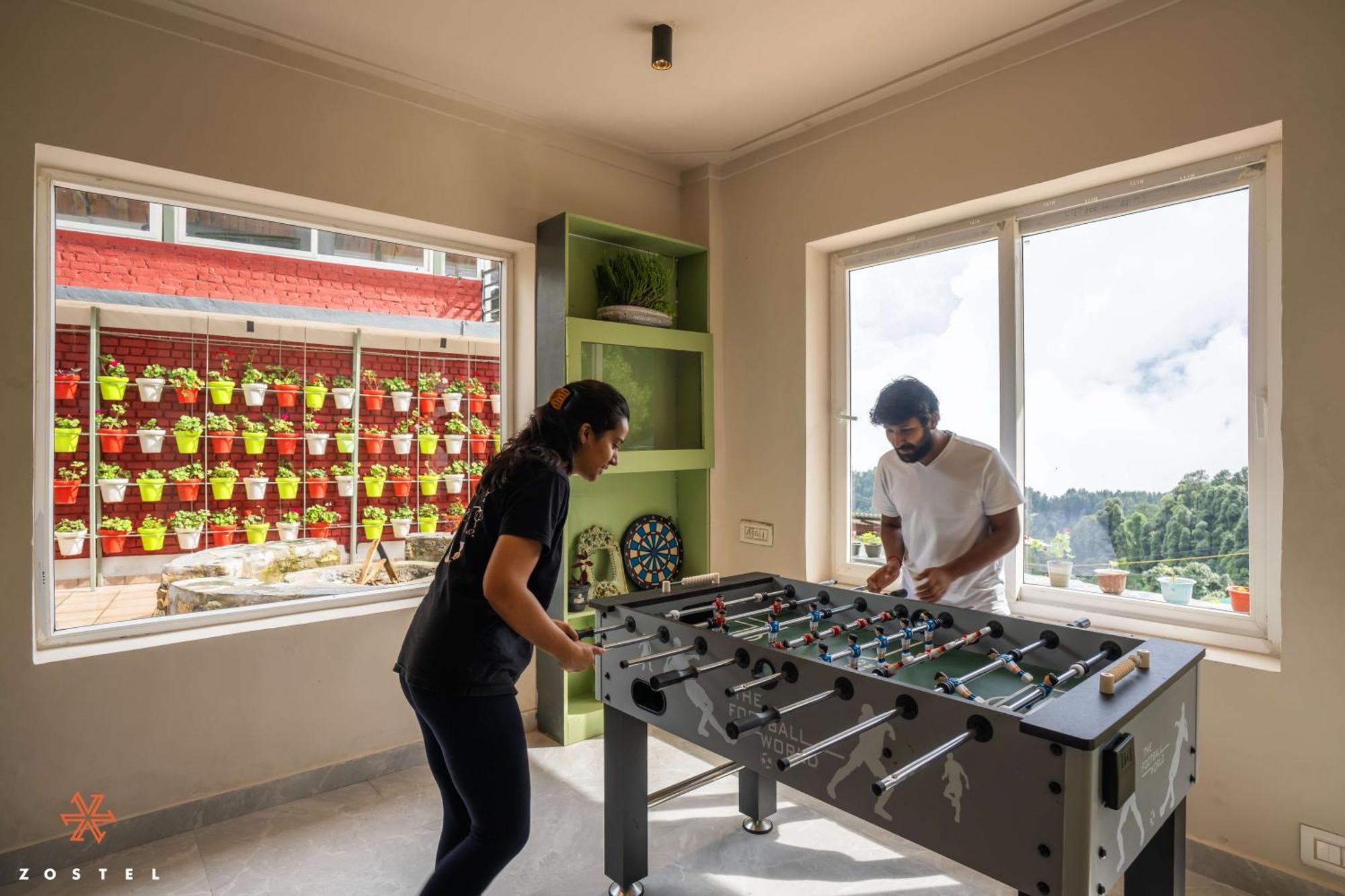 Zostel Dharamkot Hostel McLeod Gandzs Kültér fotó